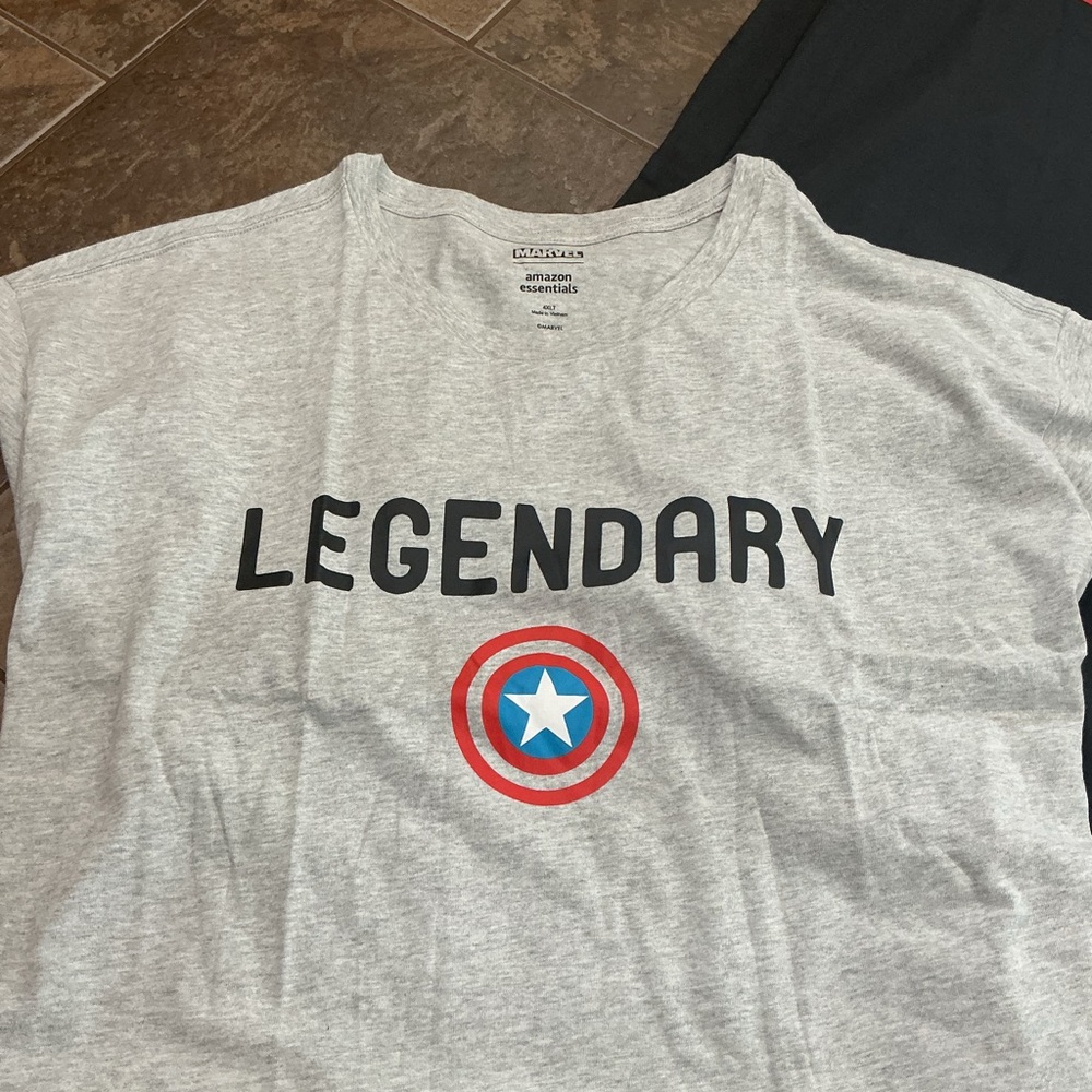 🔥Get 4 items-$30🔥 Marvel shirts - Picture 3 of 3